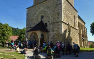 Almin dom na Svetini