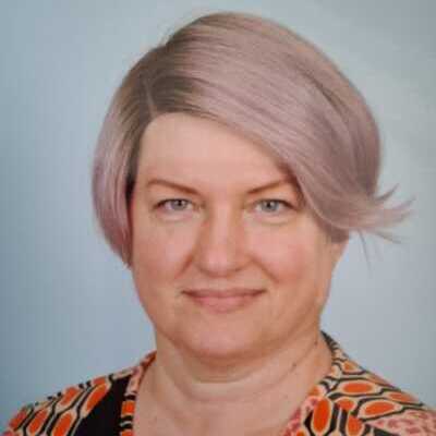 Olena Sukhobrus Amigoni